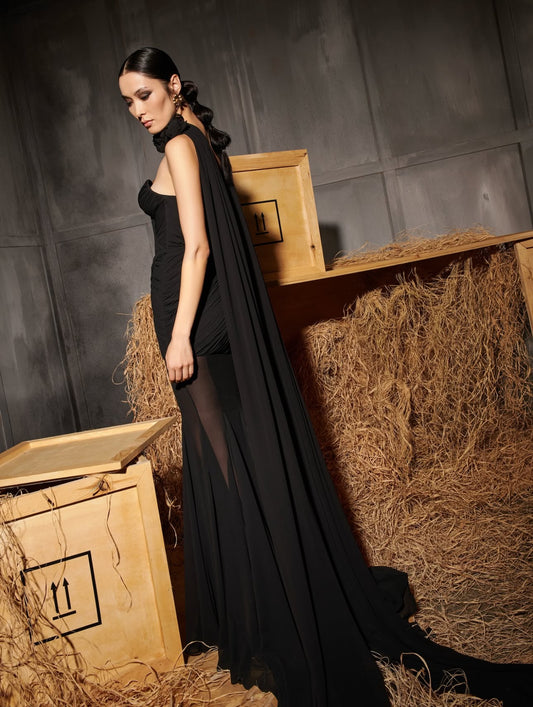 Nour N0655 — Black