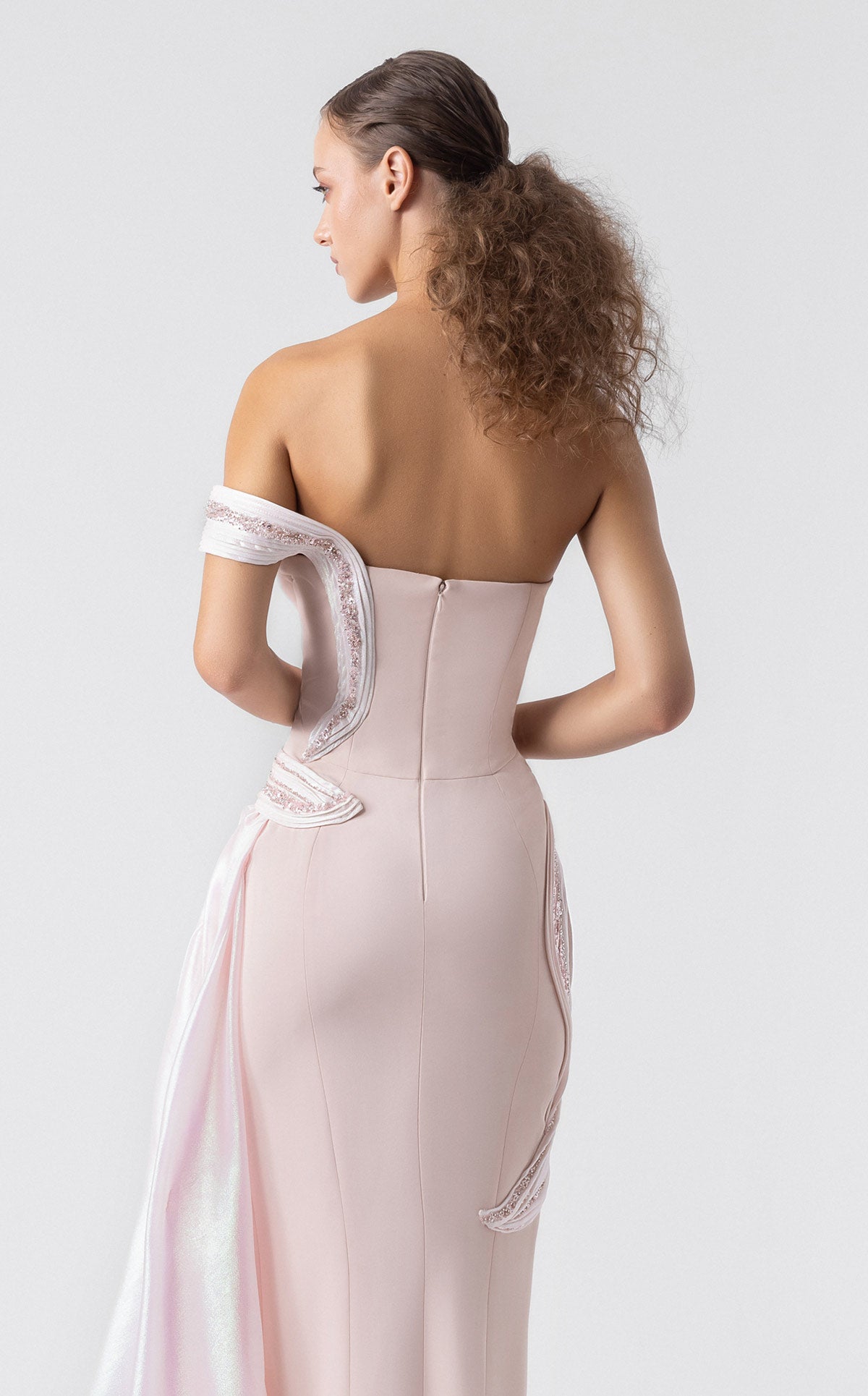 Gaby Charbachy G1900 — Blush