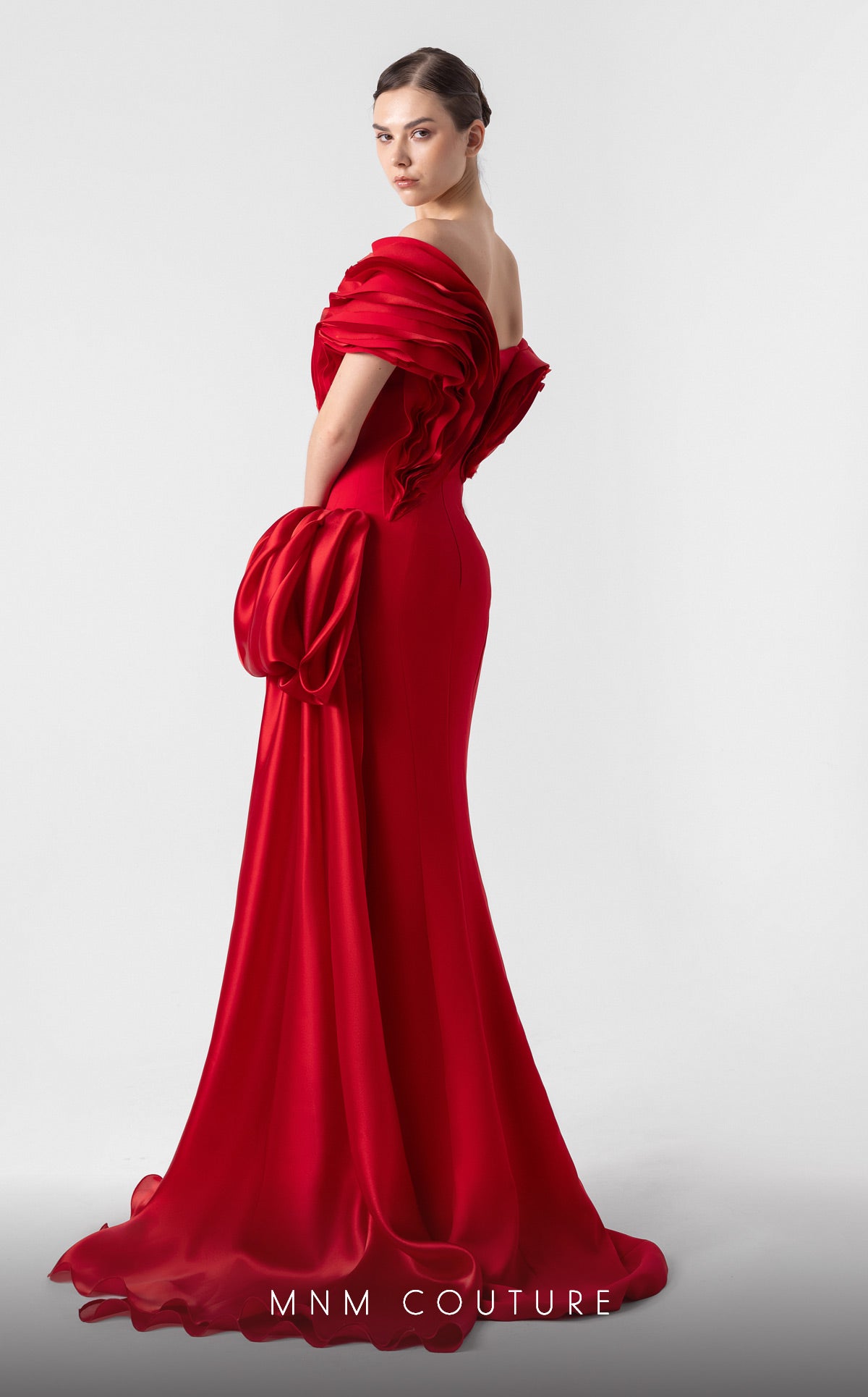 Gaby Charbachy G1942 — Red