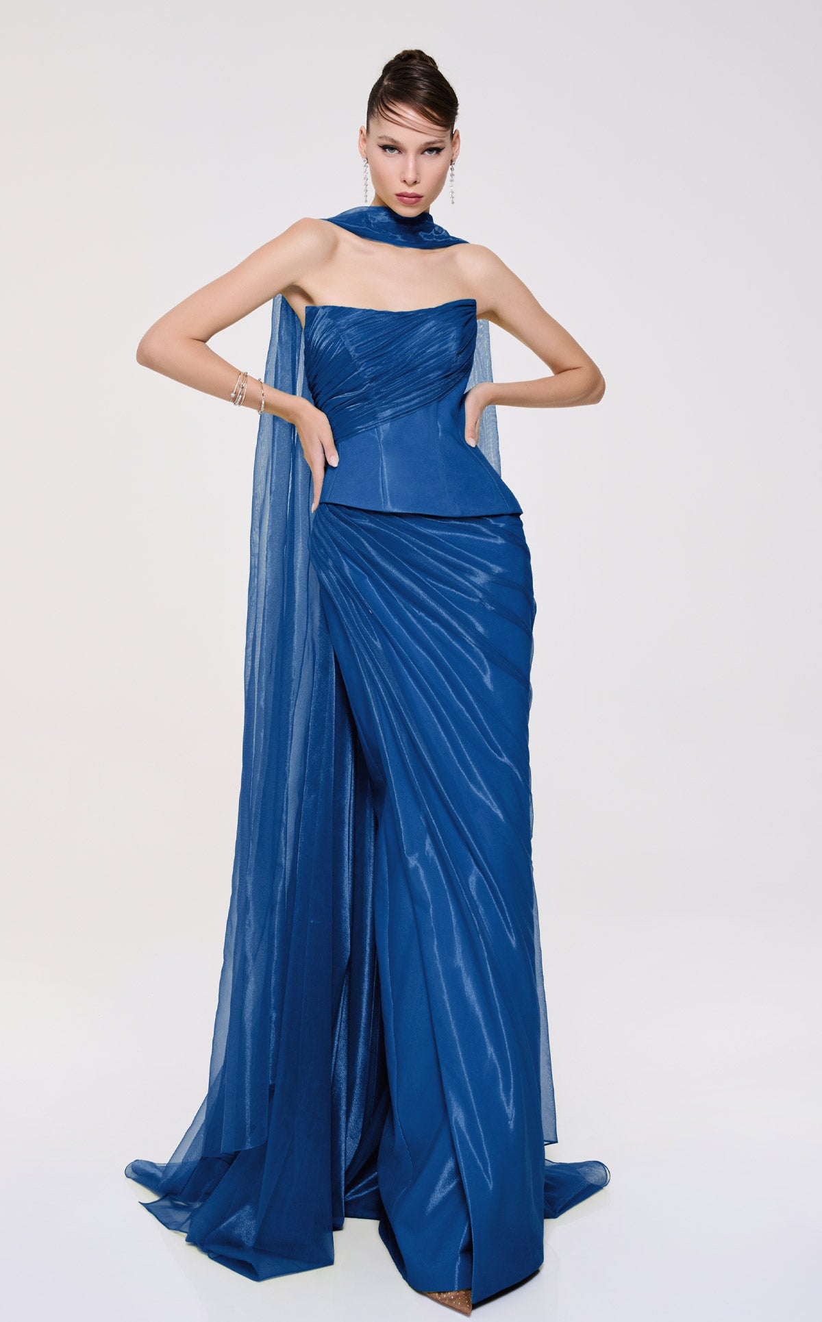 Fouad Sarkis F02894 — Blue