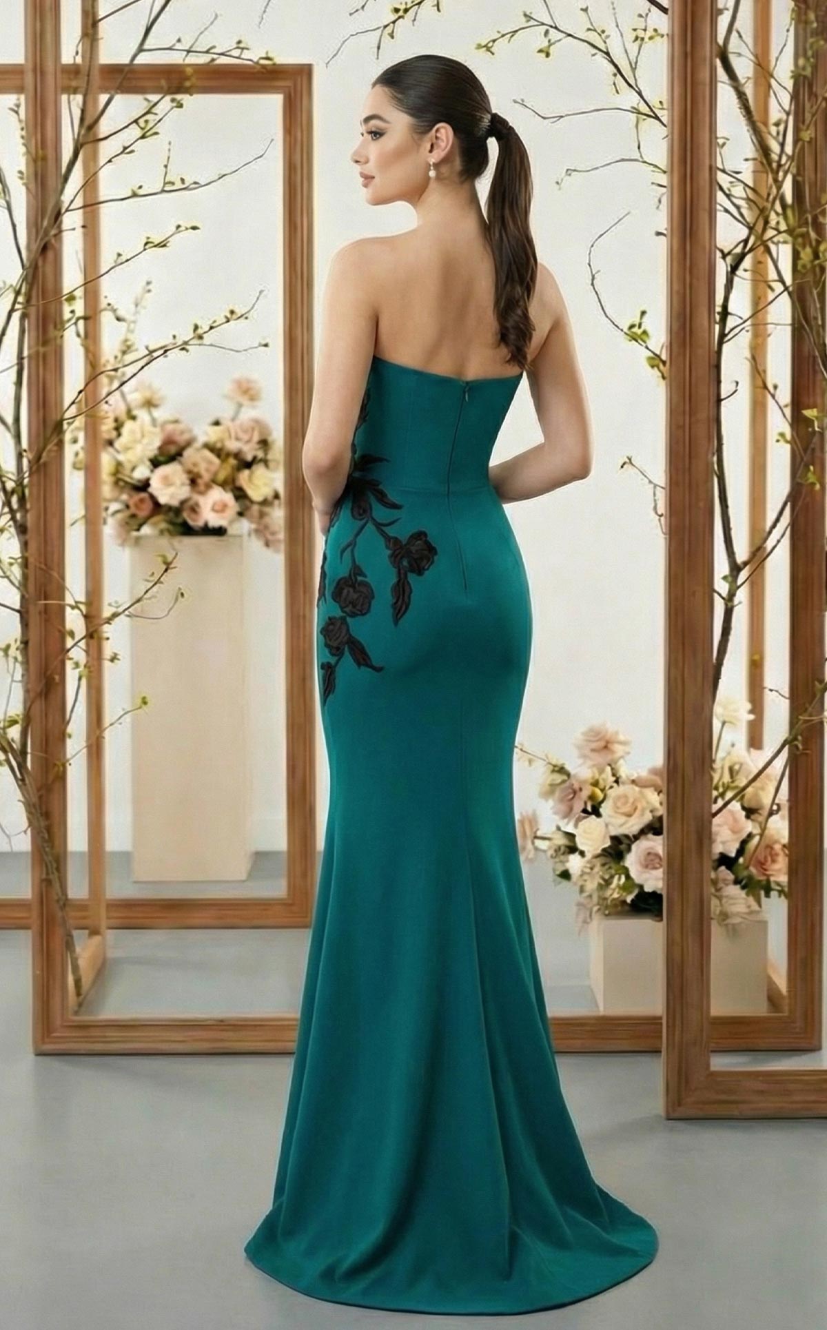 Nour N0700