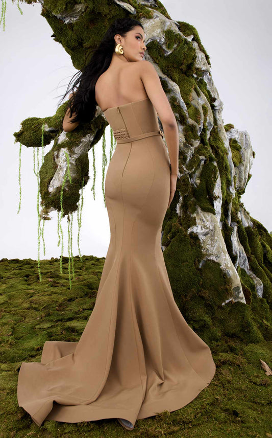 Nour N0676