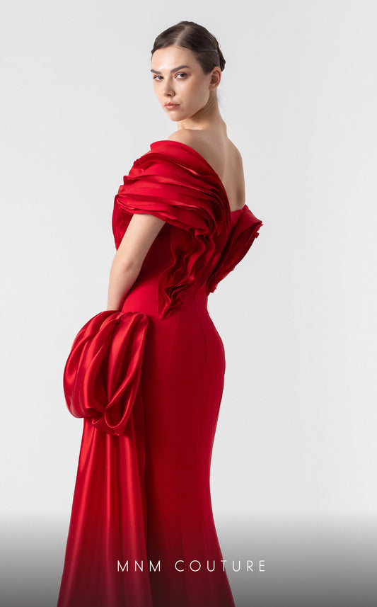 Gaby Charbachy G1942 — Red