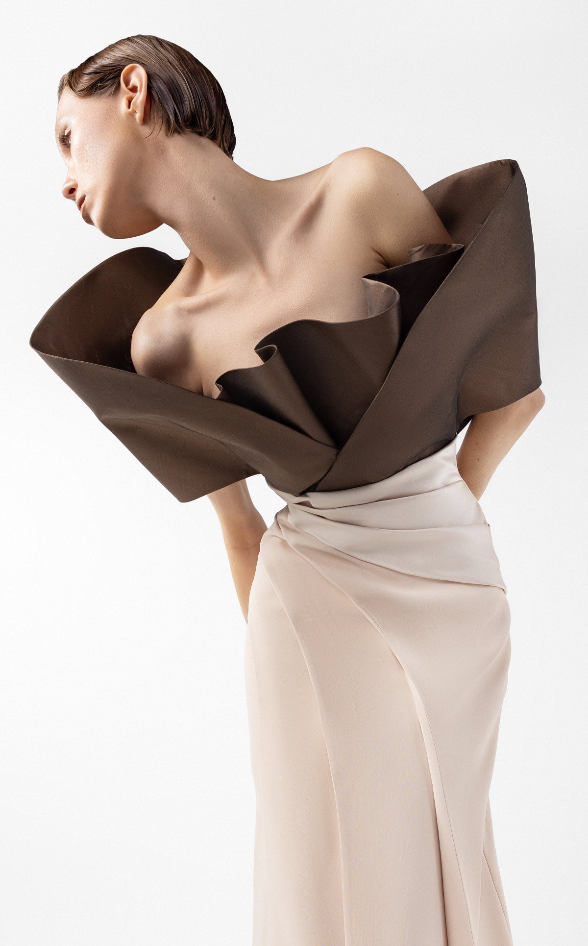 Gaby Charbachy G2000 — Gold — detail