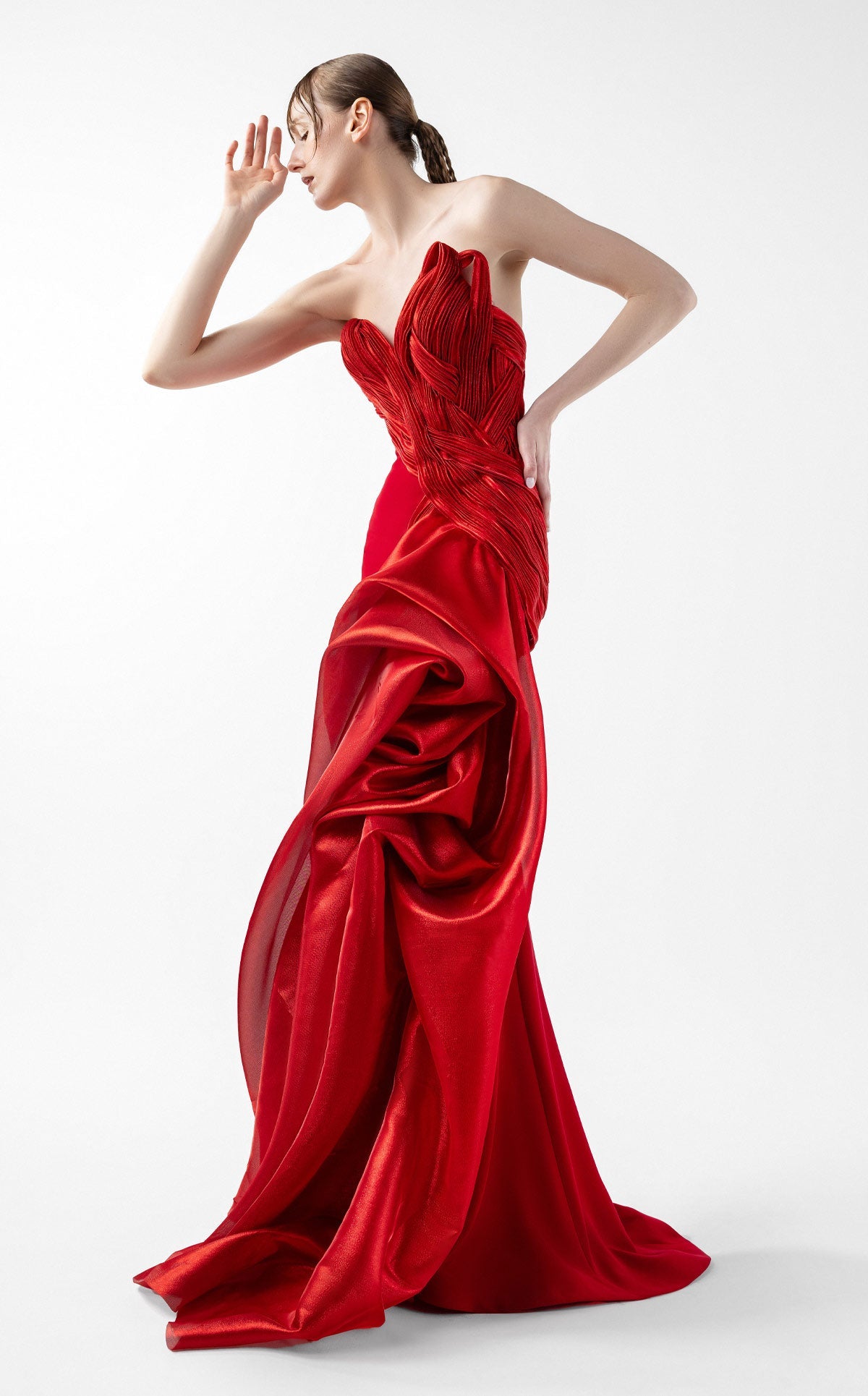 Gaby Charbachy G2006 — Red — front 4