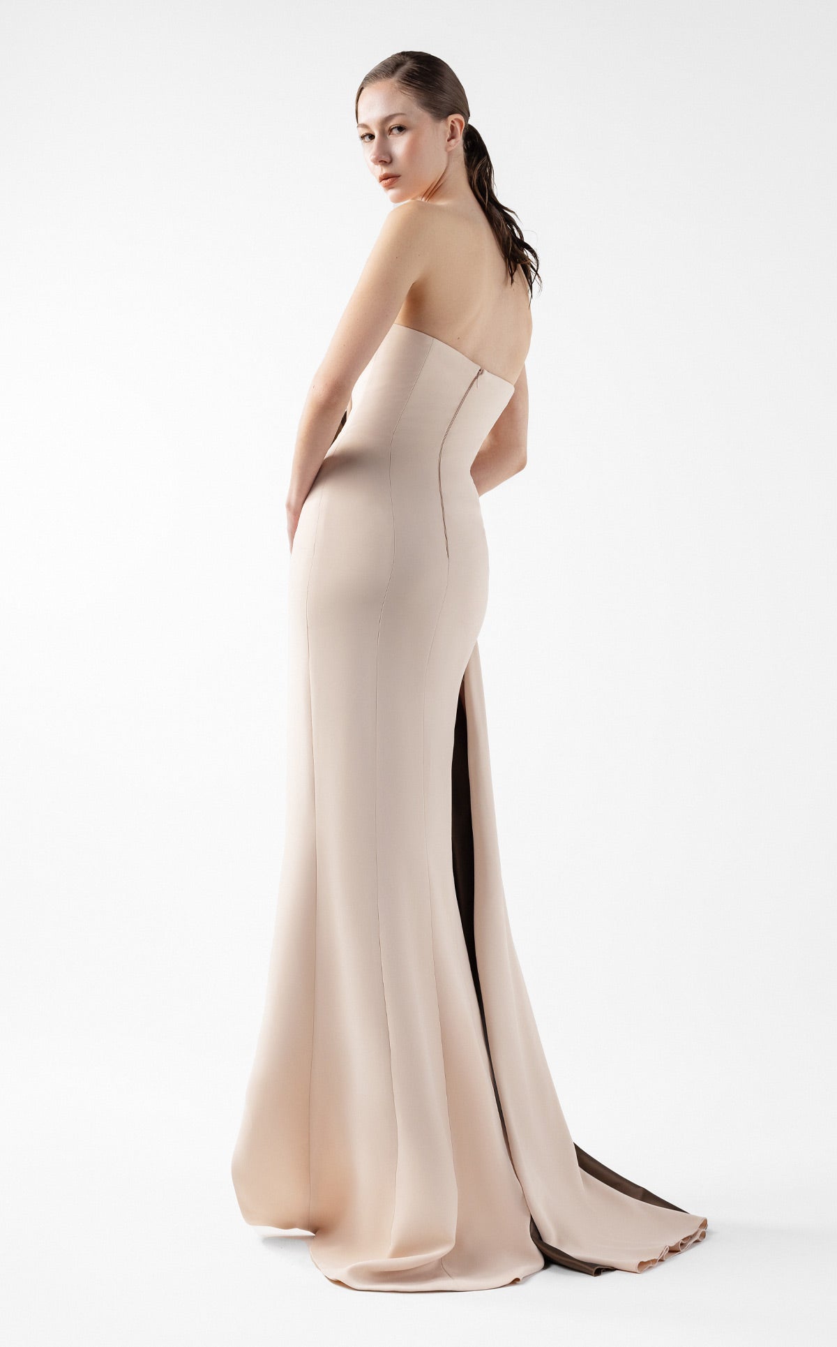 Gaby Charbachy G2011 — back