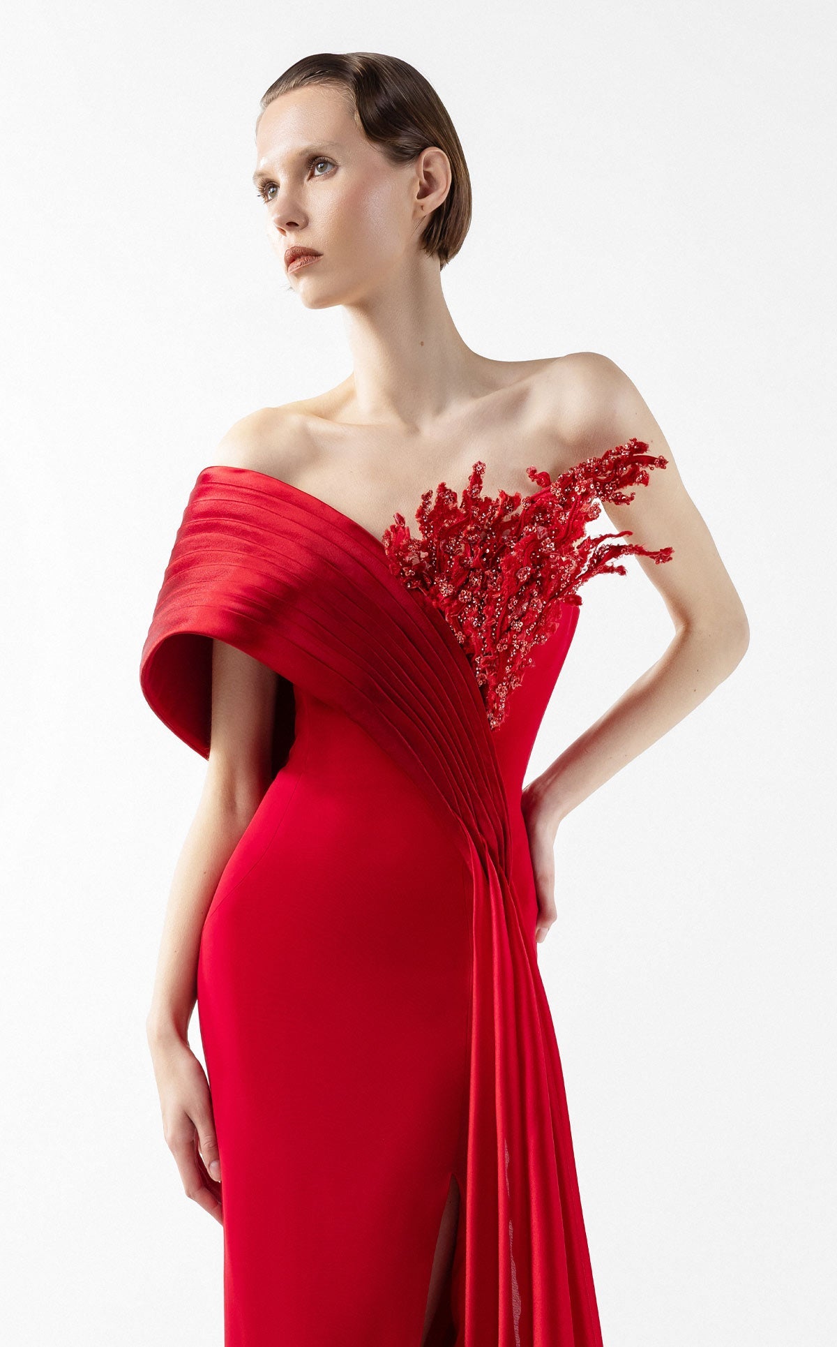 Gaby Charbachy G2040 — Red — detail