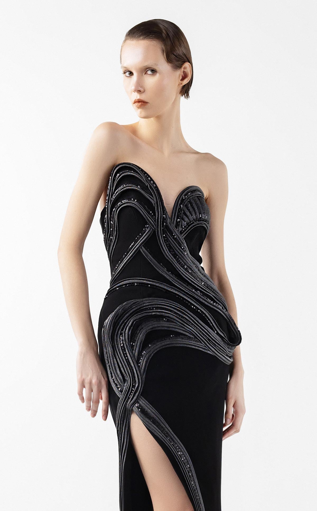 Gaby Charbachy G2048 — Black — detail