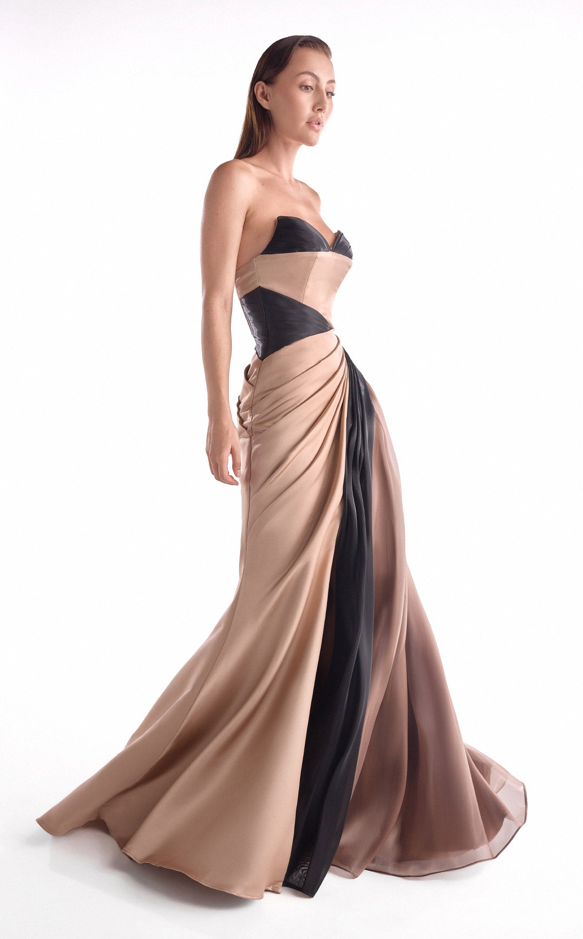 Gaby Charbachy G2102 — Brown/Black — front 3