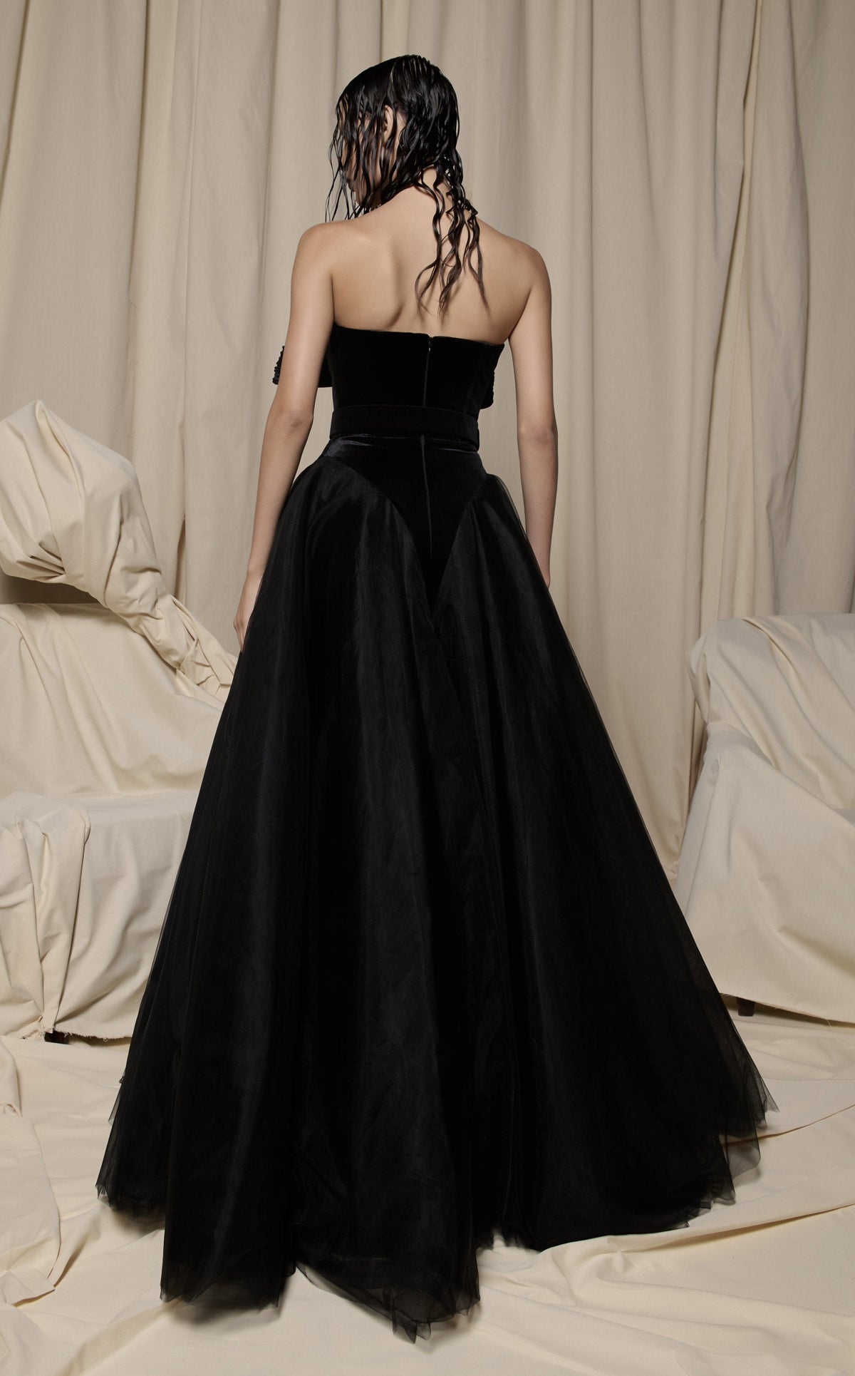 Nour N0713 — back